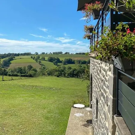 Maison Auvergnate Holiday home